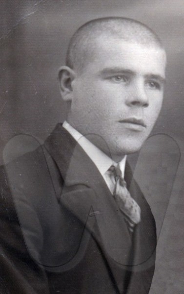 RomanRybak1.jpg RomanRybak1.jpg