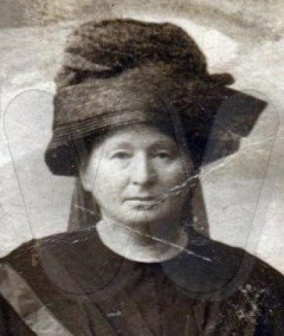 LauraStand.jpg LauraStand.jpg